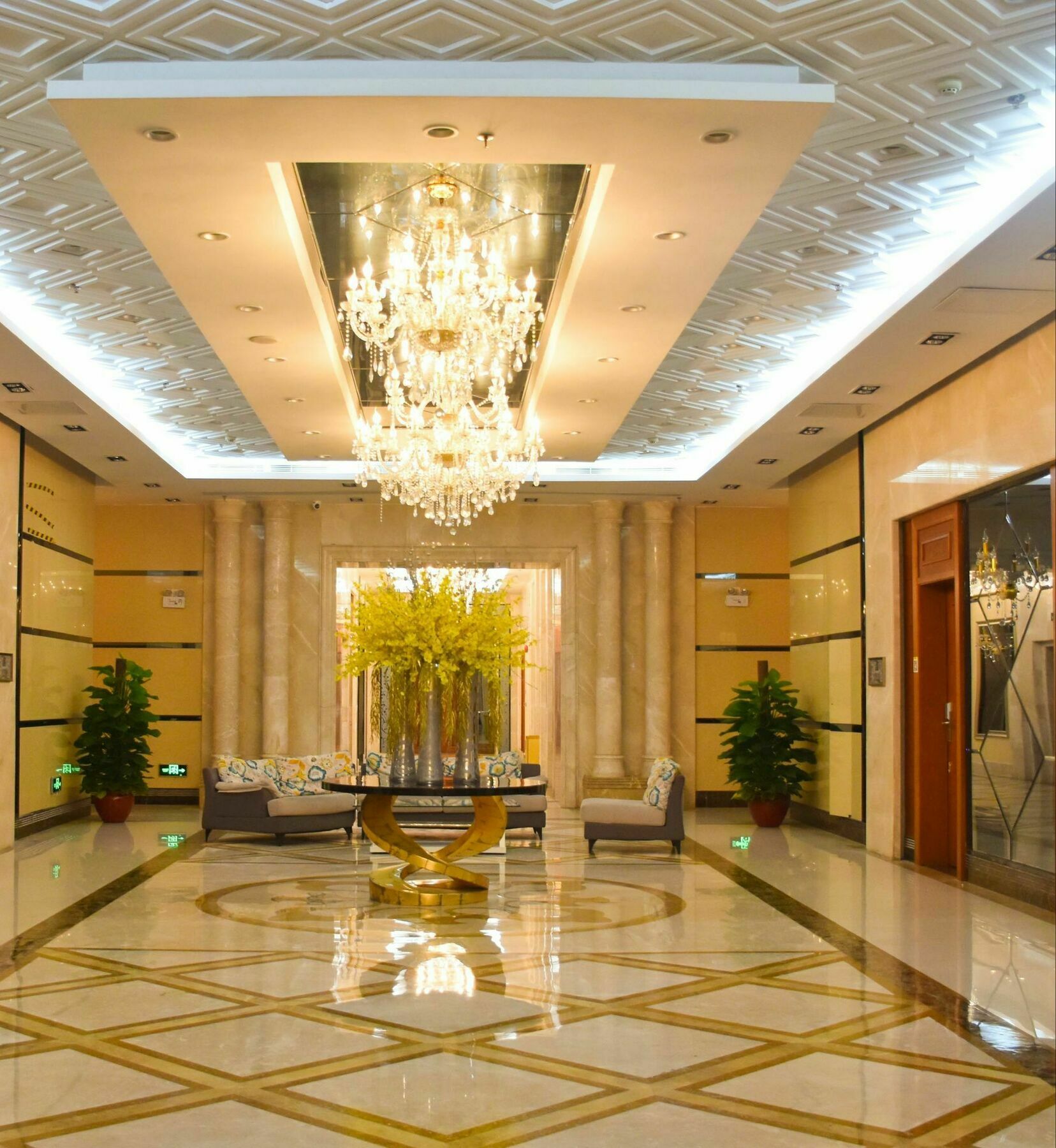 Guangzhou Ba Dun Hotel - Beijing Road エクステリア 写真